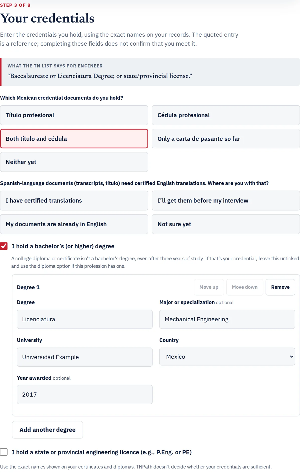 Captura real del paso 3 del constructor de TNPath, en inglés: las credenciales de la solicitante ficticia, con su licenciatura, su título y su cédula profesional